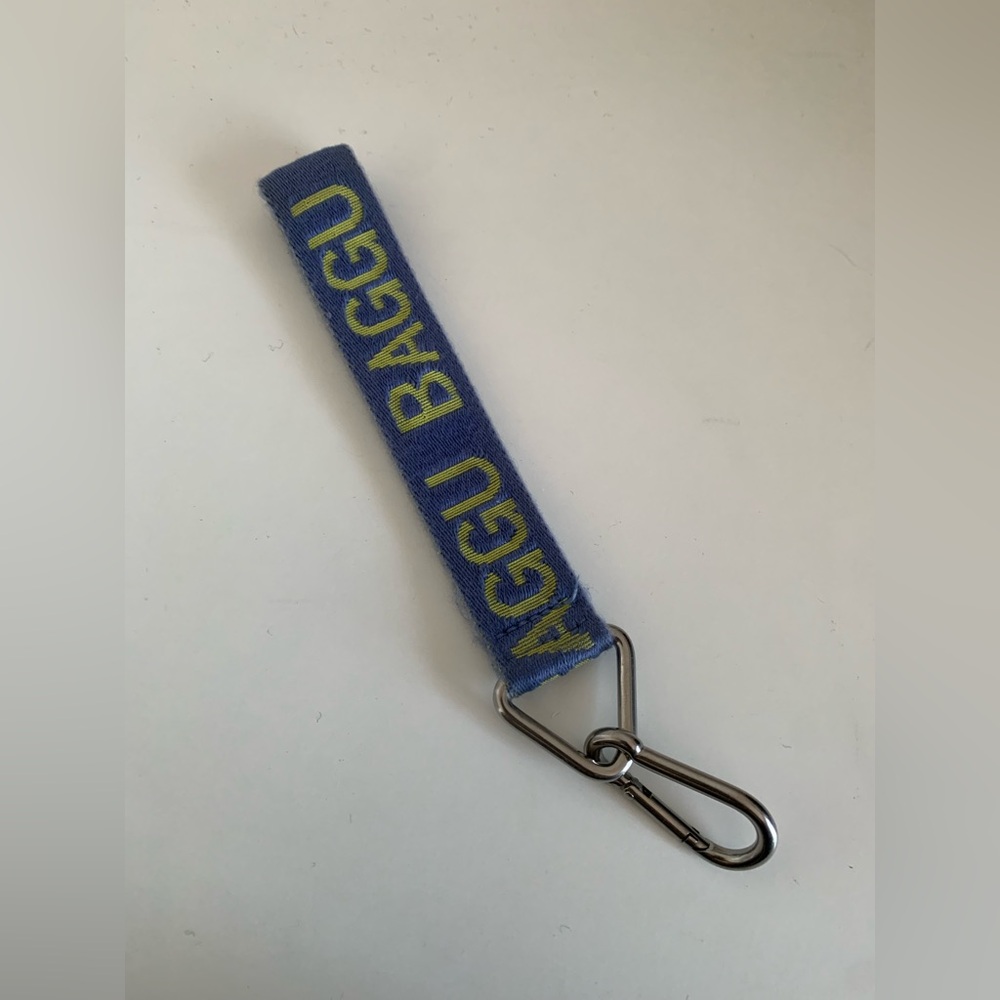 Baggu x Urban Outfitters logo keychain pansy blue and lemon curd